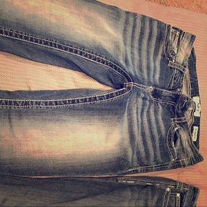 Day trip buckle jeans